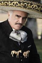 Artist Vicente Fern&aacute;ndez